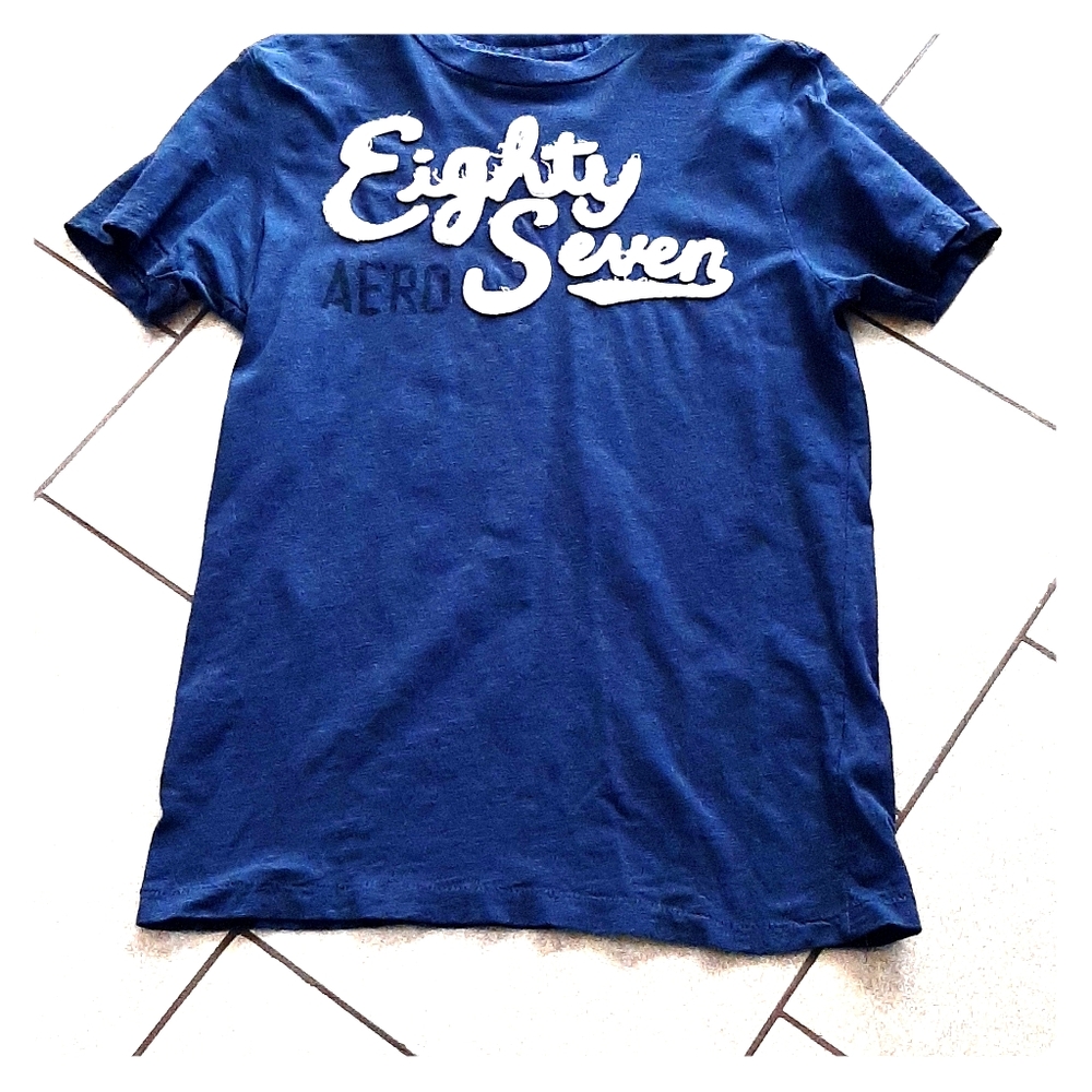 Dark blue aeropostale t shirt